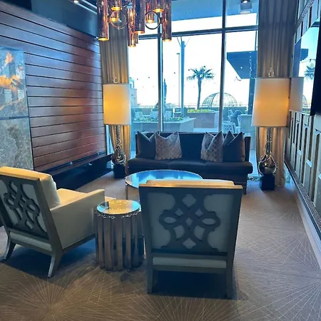 Luxury Furnished 1br In The Heart Of The Apartment Charlotte