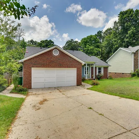 Holiday home Matthews Family W/ Fenced Yard! Charlotte