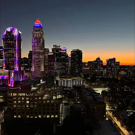Uptown Luxurious 1br 1ba, Boa & Nascar * Charlotte
