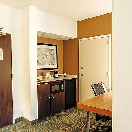 The Beacon Airport By Ihg Hotel 3*