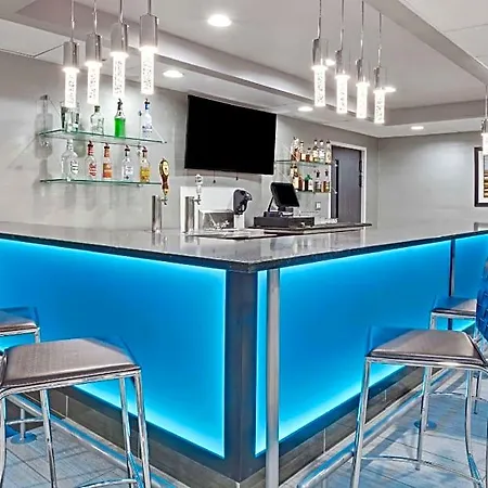 Wyndham Garden Airport Southeast Hotel Charlotte