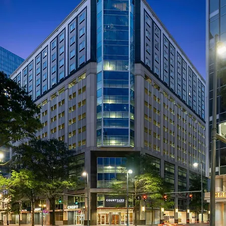 Courtyard Center Hotel Charlotte