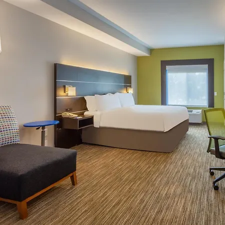 Express Arrowood By Ihg Hotel