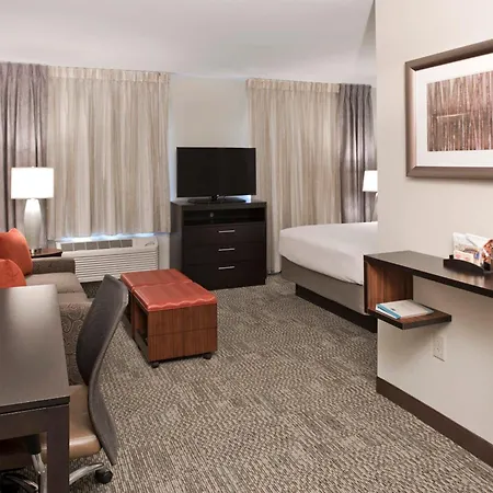 Staybridge - Ballantyne By Ihg Hotel 3*