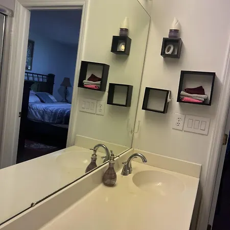 Comfort Home, Near Uptown And Airport Charlotte
