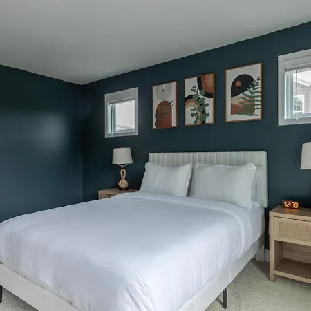 Bohemian Style House Close To Stadiums And Uptown *