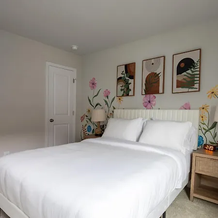 Bohemian Style House Close To Stadiums And Uptown Villa Charlotte