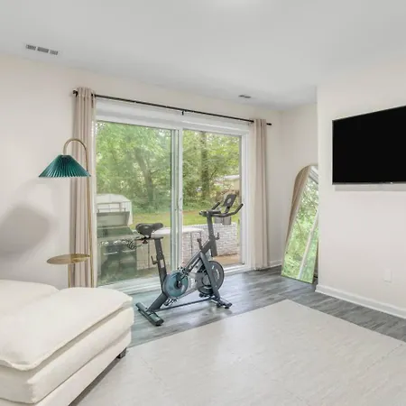 Holiday home Brand New Stylish 5br3ba 15mins Clt Downtown *