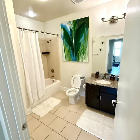 Spacious Uptown Luxury Escape * Charlotte