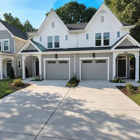 The Willow At Sofley Road - 3br Boutique Townhome * Charlotte