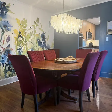 Holiday home The Latimer House Perfect For Groups Near Uptown *