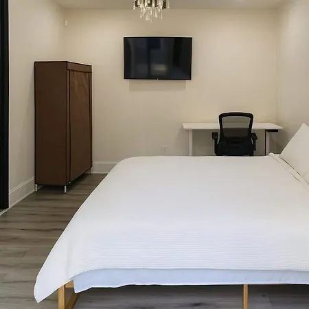 Hidden Gem On The Outskirts Of Uptown *