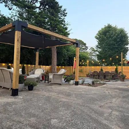The Latimer House Perfect For Groups Near Uptown Holiday home Charlotte