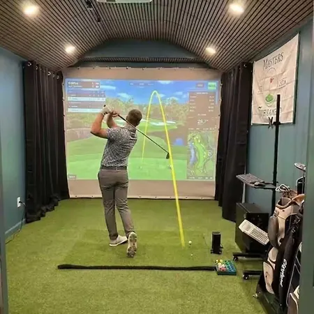 Escape To The Arts Golf Sim Theater Hot Tub * Charlotte