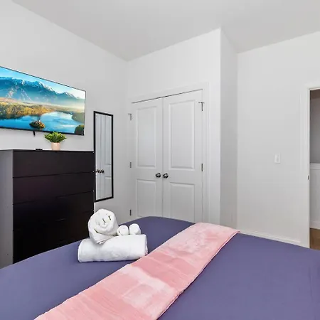 Holiday home Luxury 8br Hot Tub Game Sleeps 20 *