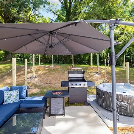 Luxury 8br Hot Tub Game Sleeps 20 Holiday home