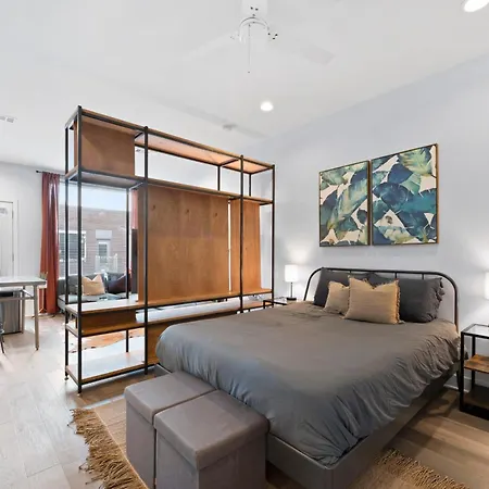 Apartment Prime East Downtown W Pool Gym Laundry Charlotte
