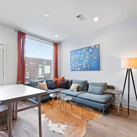Prime East Downtown W Pool Gym Laundry * Charlotte