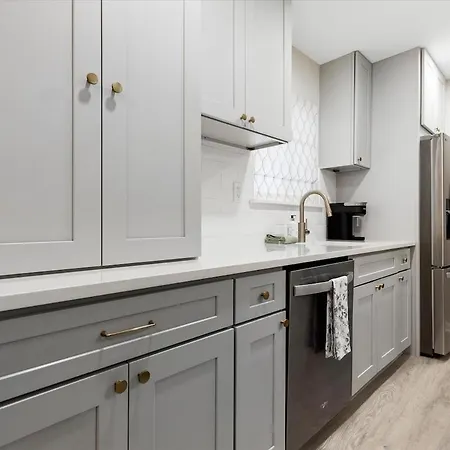 Apartment Bright & Relaxing 2br Near Ballantyne Charlotte