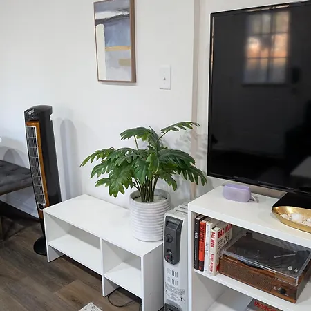 Gorgeous 1br Guest Close To All! Apartment