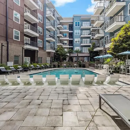 Near Dt Cpcc Lynx With Pool Gym Wd Parking