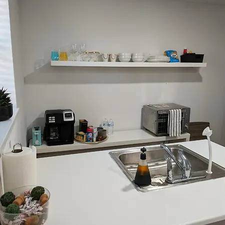 Gorgeous 1br Guest Close To All! Charlotte