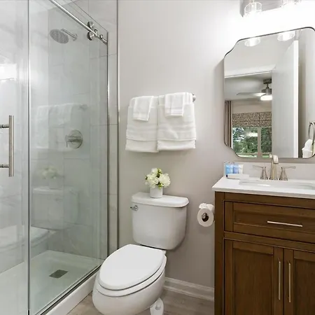 Bright & Relaxing 2br Near Ballantyne *