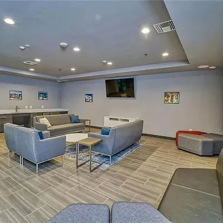 Prime East Downtown W Pool Gym Laundry * Charlotte