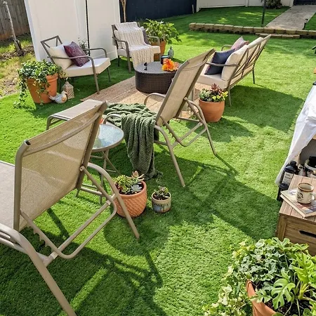 Apartment Gorgeous 1br Guest Close To All! *