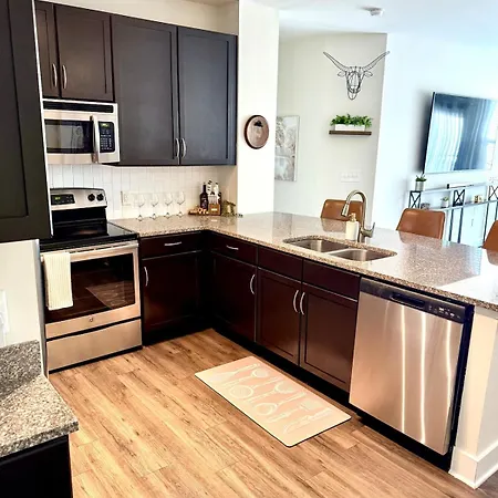 Apartment Spacious Uptown Luxury Escape Charlotte