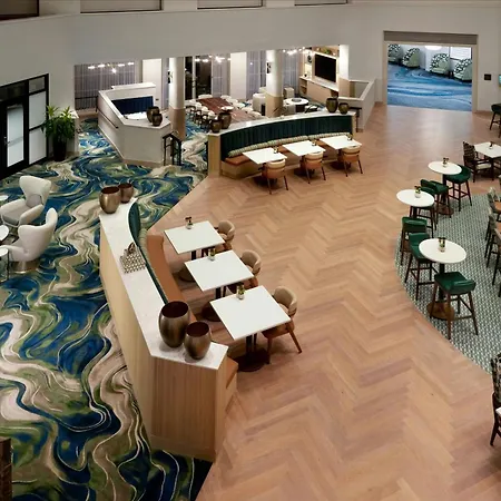 Renaissance Southpark Hotel