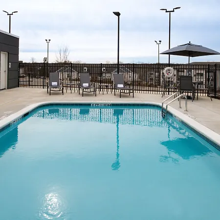 Fairfield & By Marriott Research Park Hotel