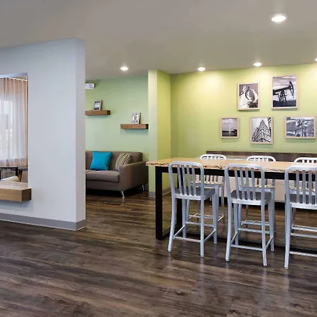 Woodspring Airport Hotel