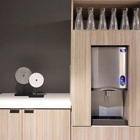 Hotel Ac By Marriott Southpark 4*
