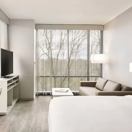 Ac By Marriott Southpark 4*