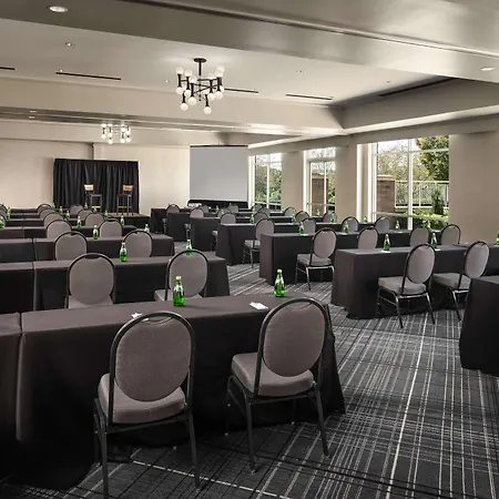 Hotel Hilton Airport