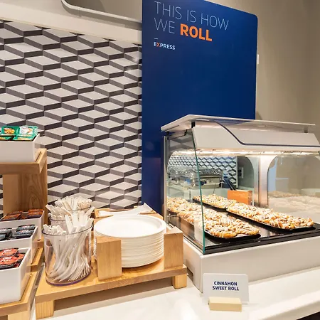 Express & - Ballantyne By Ihg Hotel Charlotte