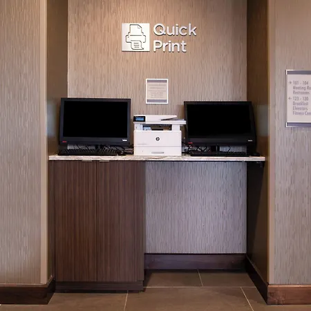 By Marriott Northlake