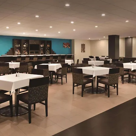 Hotel Radisson Airport Charlotte