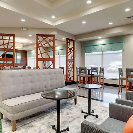 Drury & Arrowood Hotel 4*