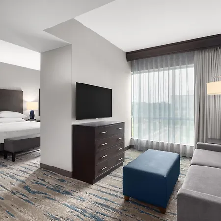 Hotel Embassy Charlotte/ayrsley 4*