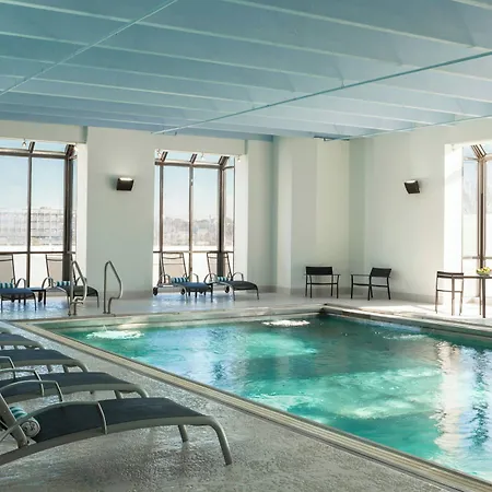 Le Meridien 4* Charlotte