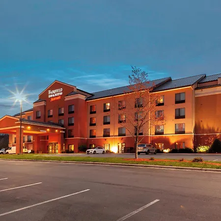 Hotel Fairfield & By Marriott Matthews Charlotte