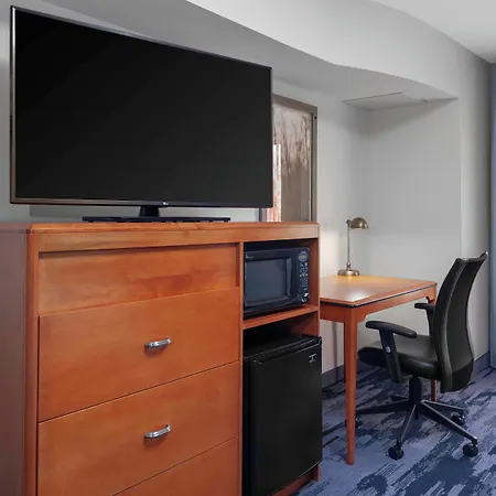 Fairfield & By Marriott Matthews Hotel 3*