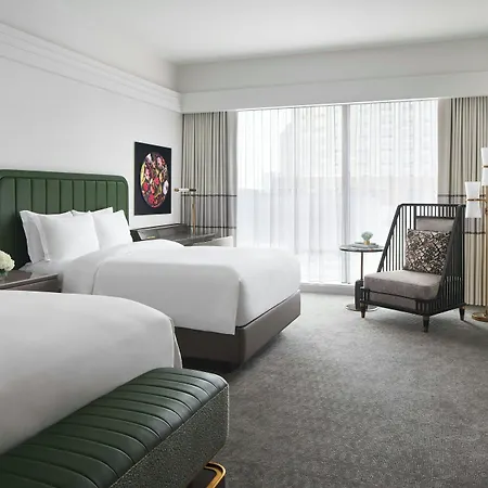 The Ritz-carlton,