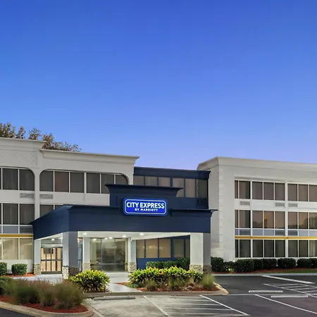Hotel Express By Marriott South End Charlotte