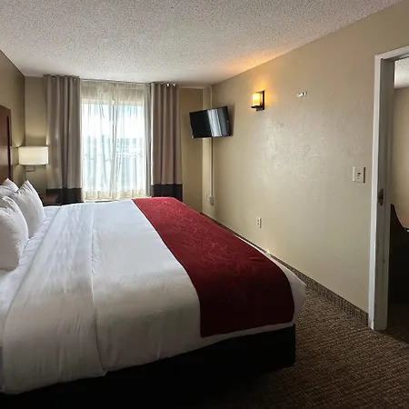 Hotel By Ihg 3*