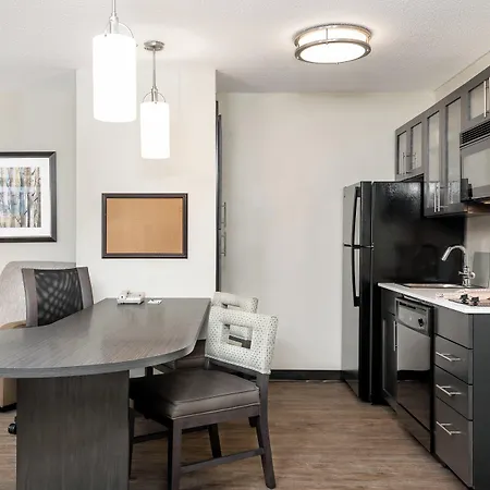 Candlewood - - Arrowood By Ihg 2*