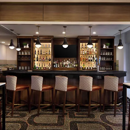Uptown Hotel