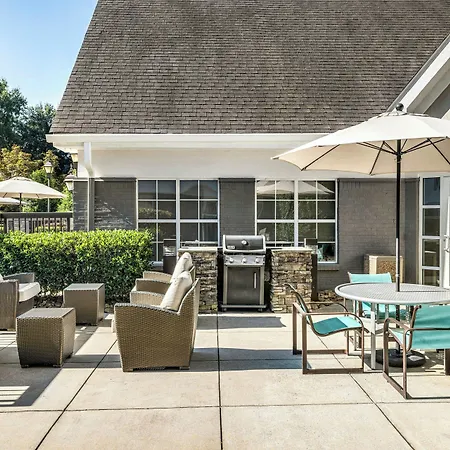 By Marriott Piper Glen 3*